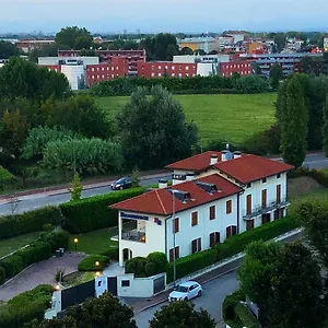 Rege Linate Aparthotel